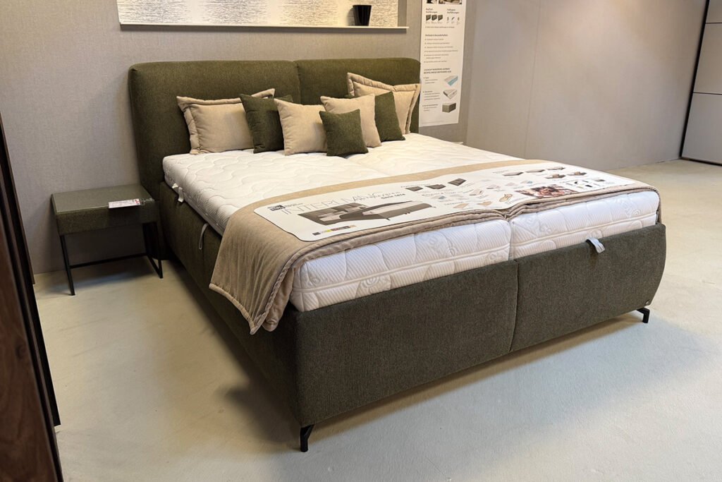 Polsterbett Strukturstoff Olive