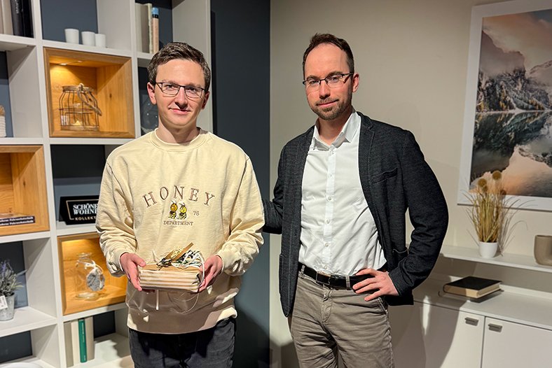 Lukas Topka und Geschäftsführer Christian Kanne