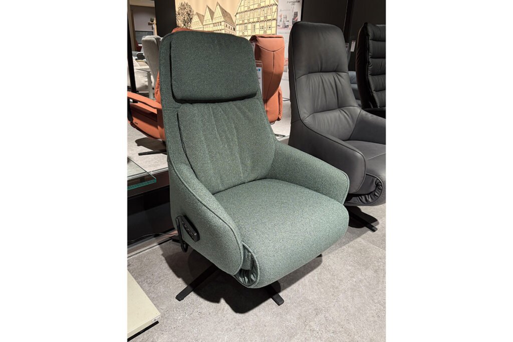 Relaxsessel Strukturstoff Petrol, Sternfuß Anthrazit, inklusive elektrischer Verstellung