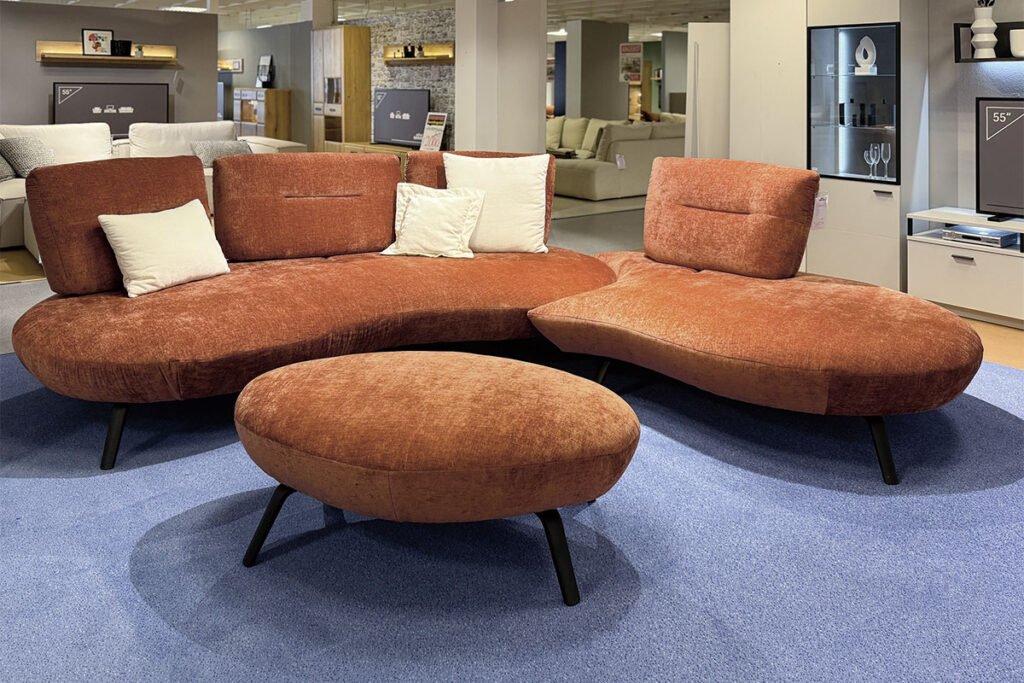 Garnitur Strukturstoff Terracotta mit passendem Hocker