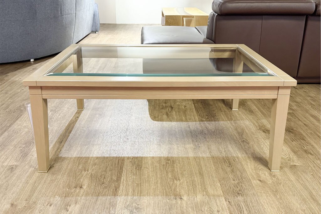 Eiche Sand, Glasplatte, Messingfuß