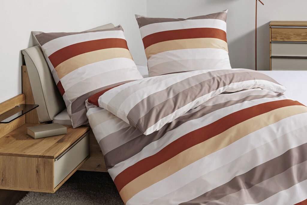 Bettwäsche Rot/Weiß/Organge/Beige/Braun gestreift