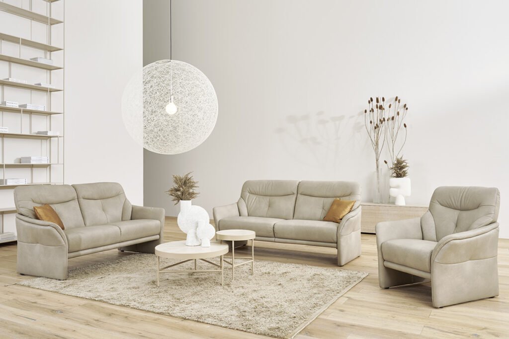 Garnitur, bestehend aus 2-Sitzer, 3-Sitzer und Sessel, Bezug Leder Beige