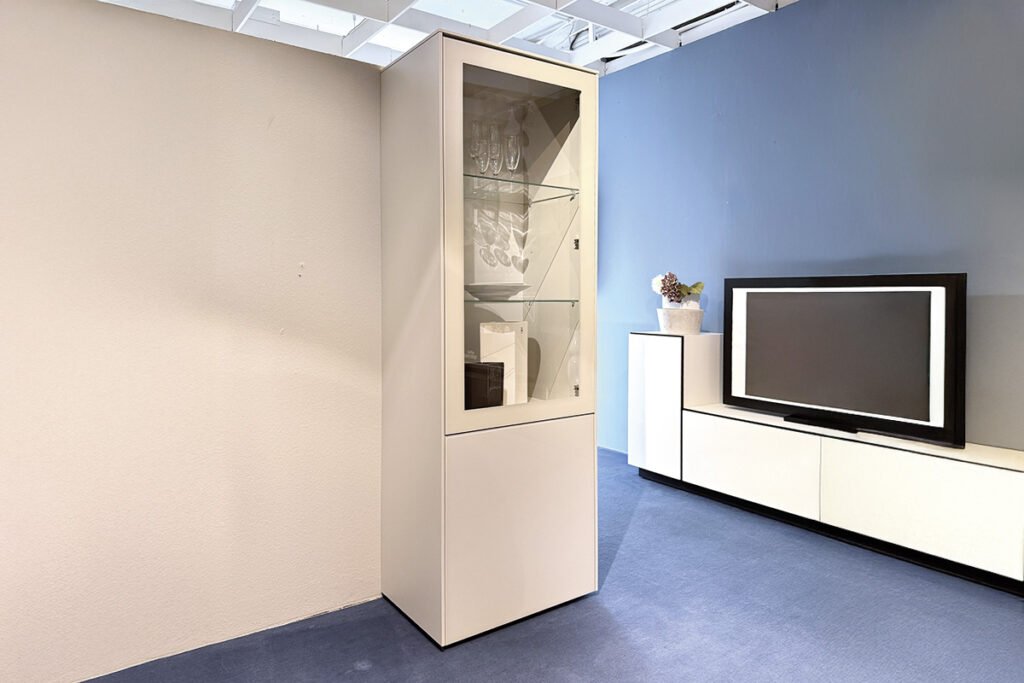 Vitrine, Lack Kreidegrau matt/glänzend